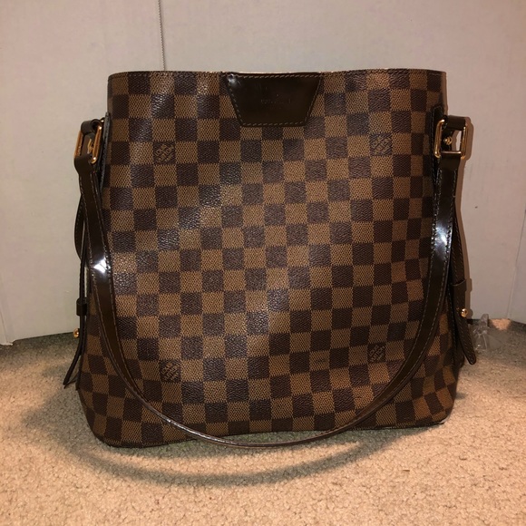 Louis Vuitton shoulder Bag - Picture 1 of 15